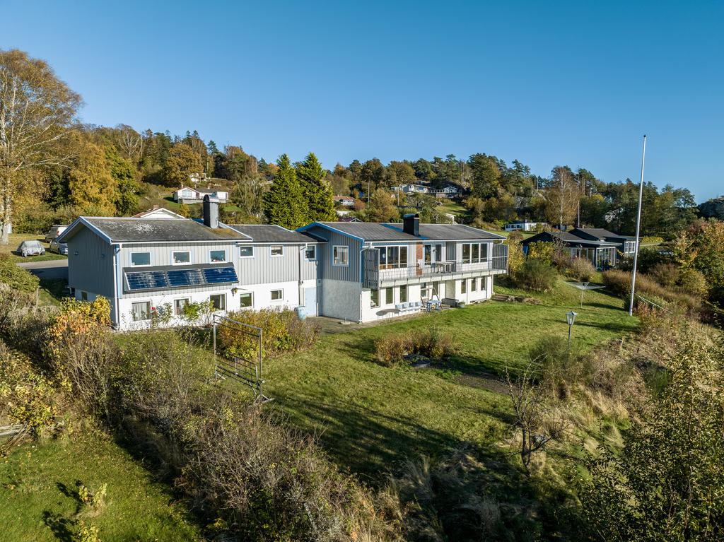 Stort hus med plats för många