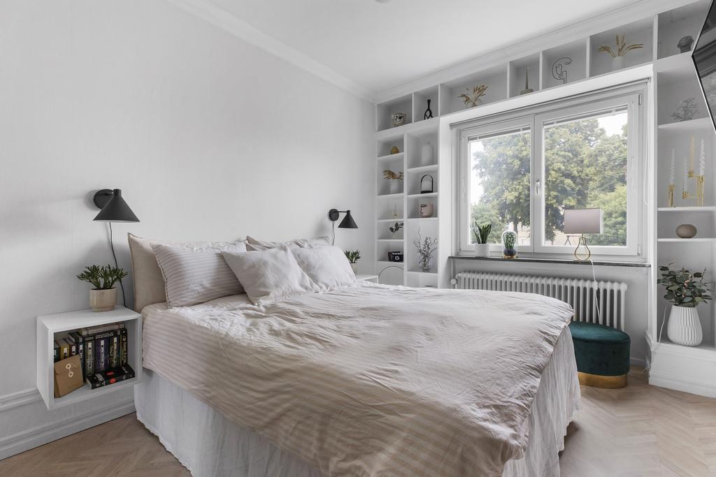 Plats för stor dubbelsäng 