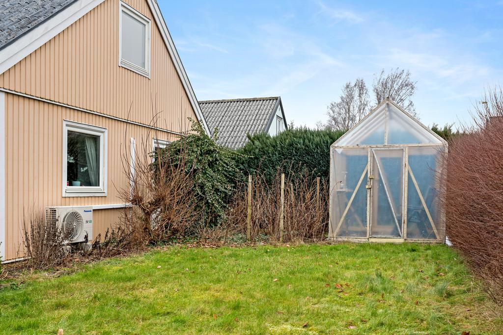 Enklare växthus för den trädgårdsintresserade