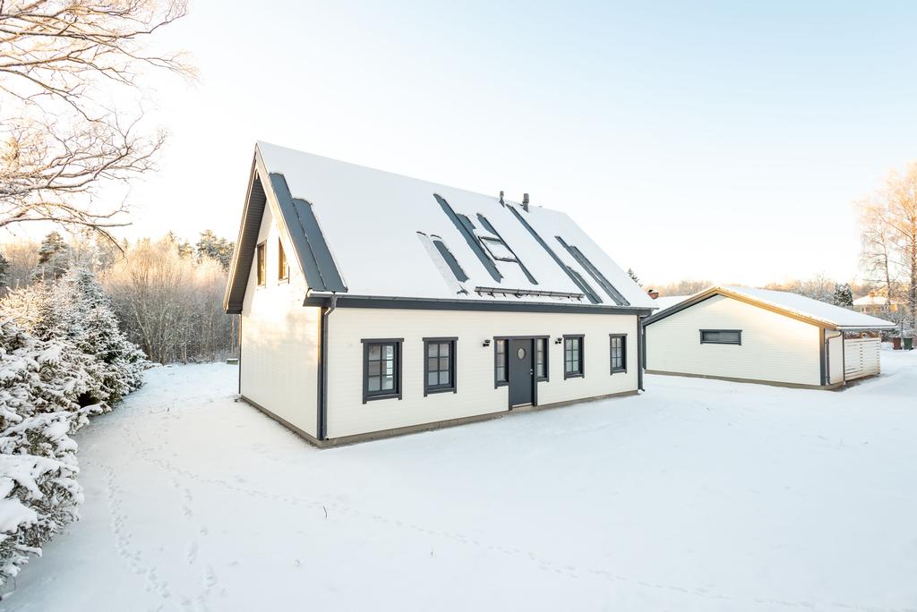 Anundshög 6
