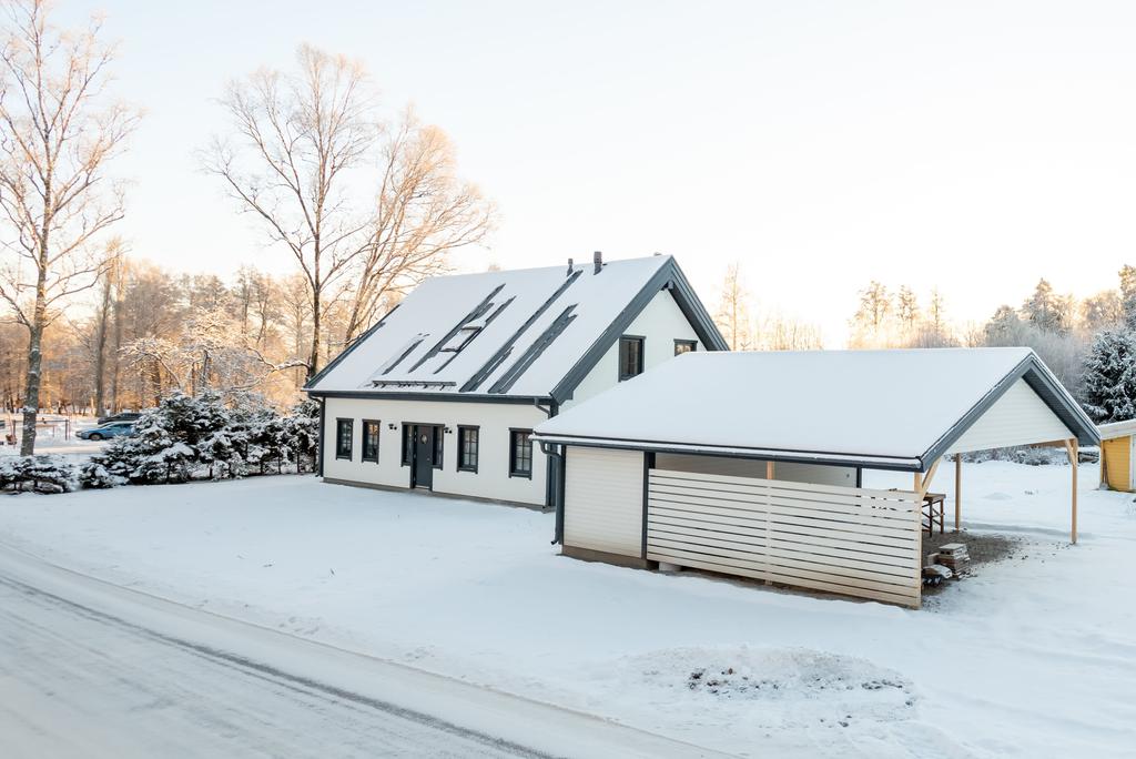 Anundshög 6