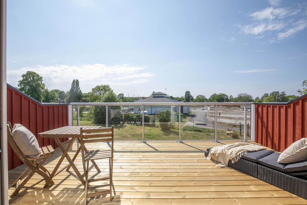 Stor takterrass/balkong.
