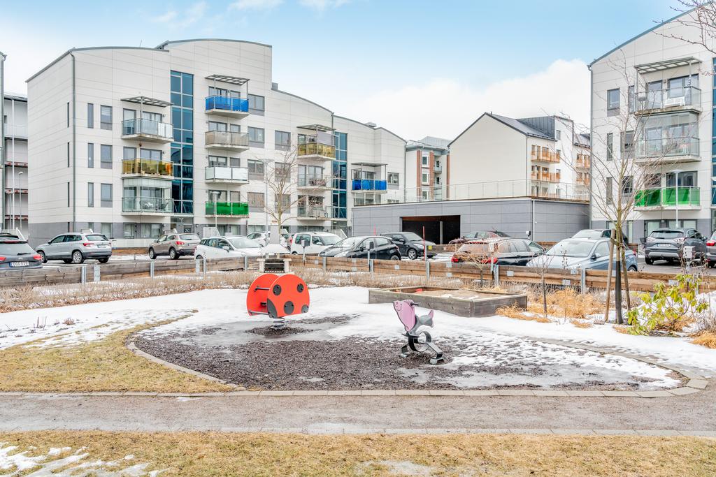Lekplats på innergården