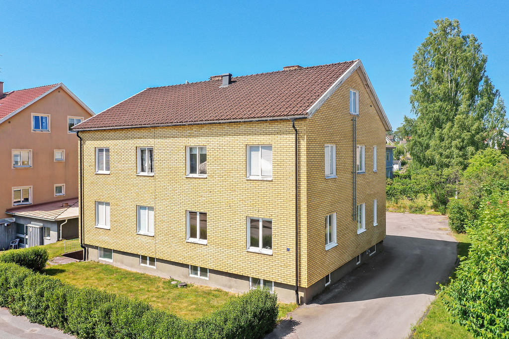 Läroverksgatan 4