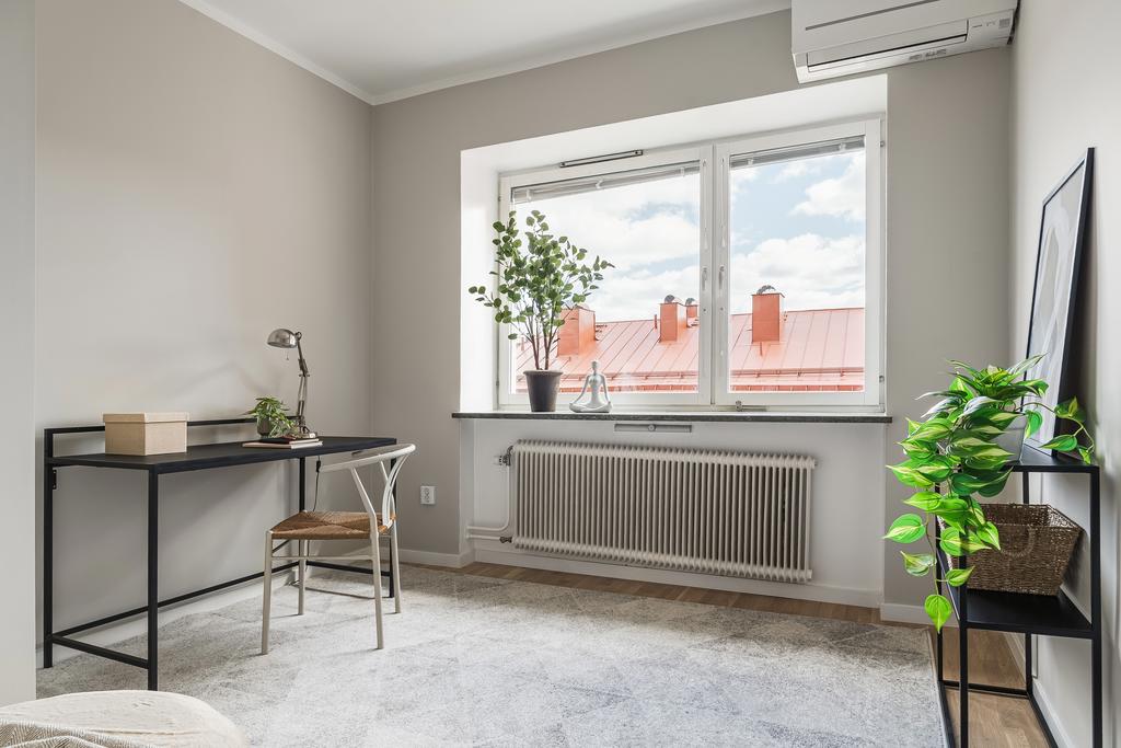 Sovrum / kontor med aircondition