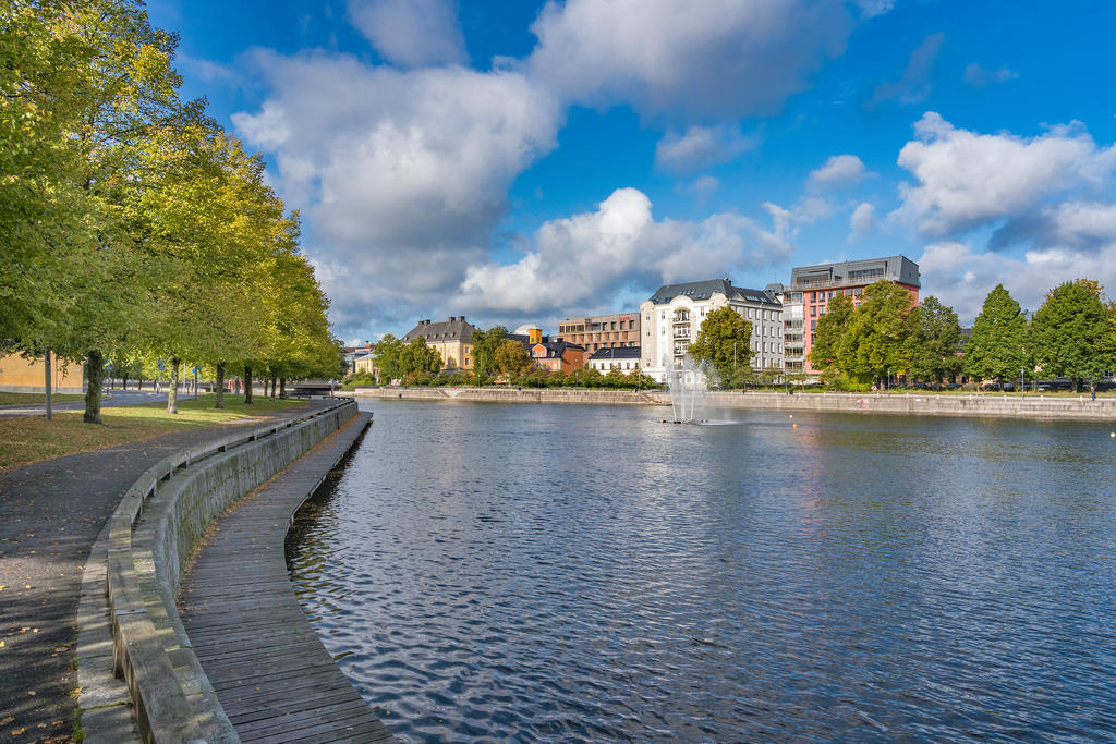 Strömmen med fina promenadstråk