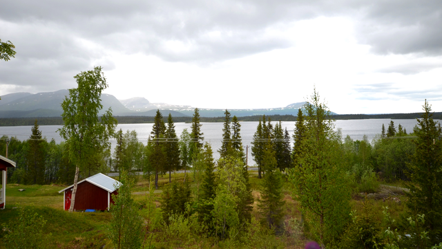 Från huvudstugan