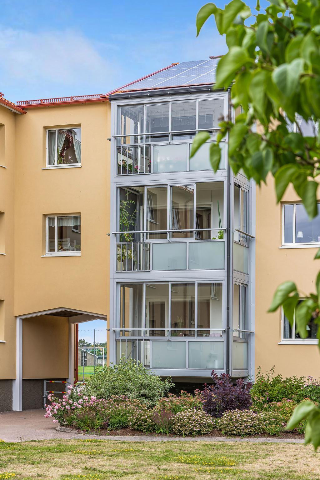 2021 installerades solpaneler på föreningens fastigheter 