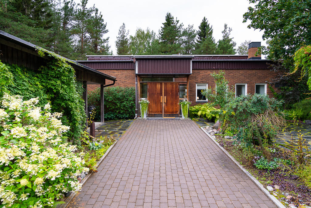 Välkommen in!
Welcome!
Willkommen!