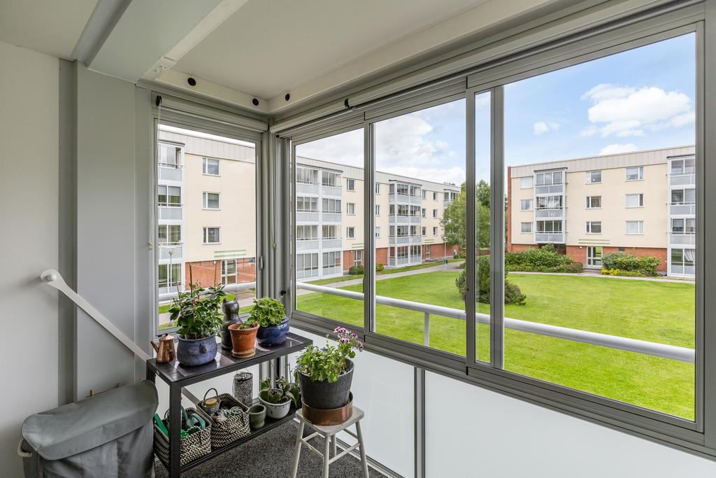Balkong med kvällssol