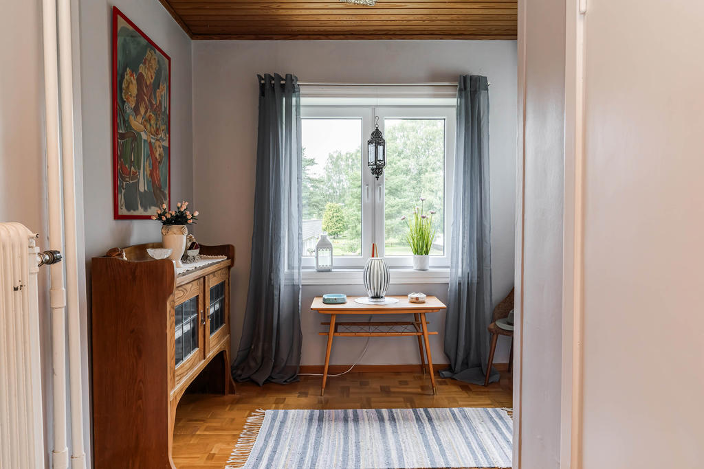 Utbyggnad / Hall