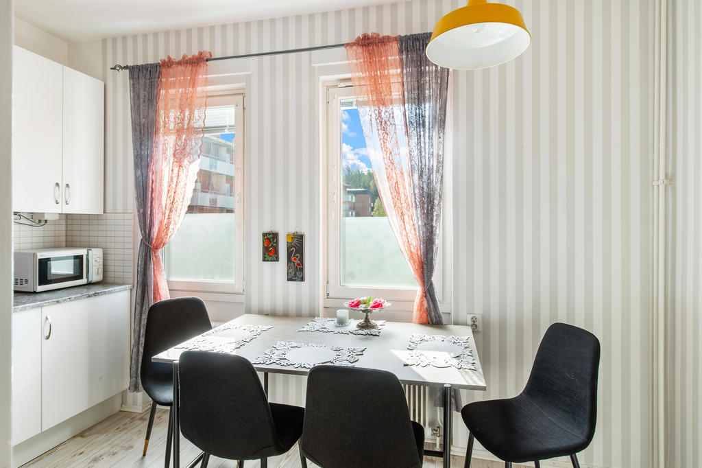 Kök med matplats