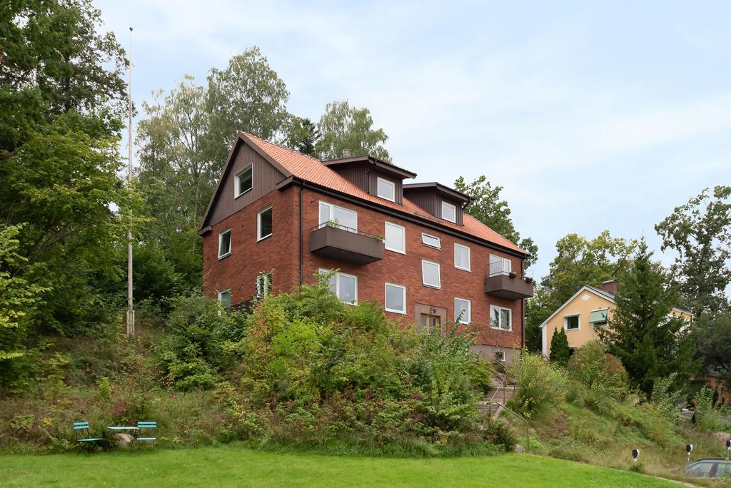 Apalbyvägen 19