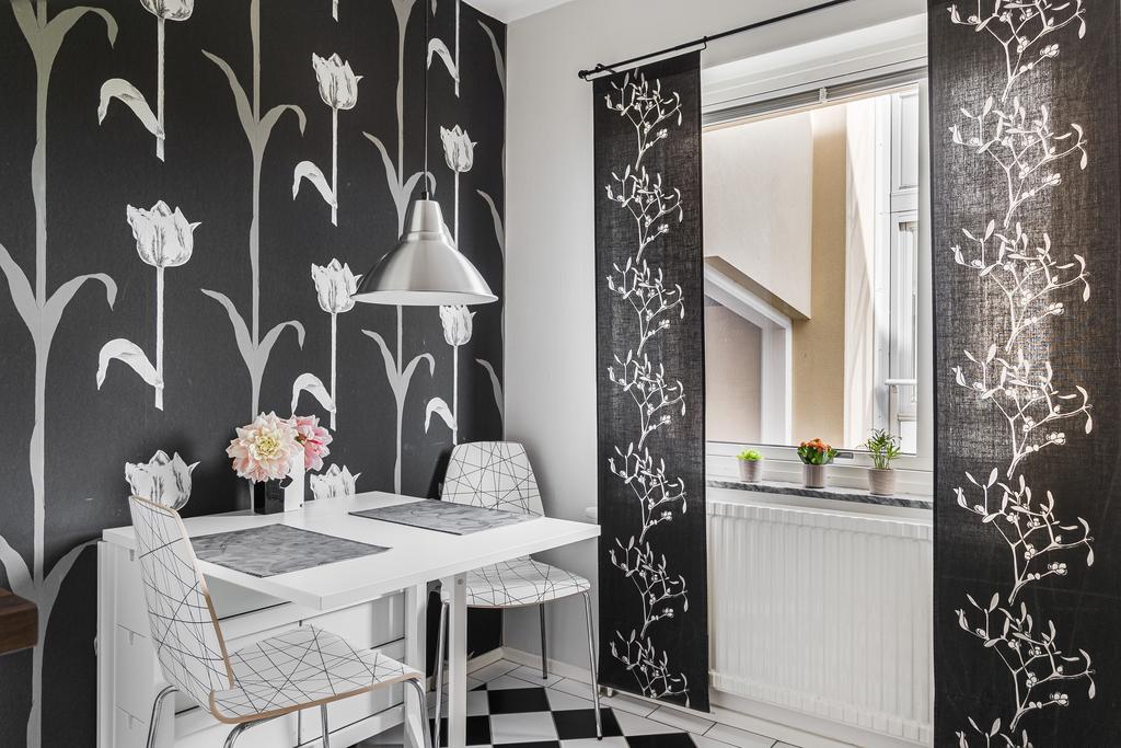 Plats för matbord i köket 