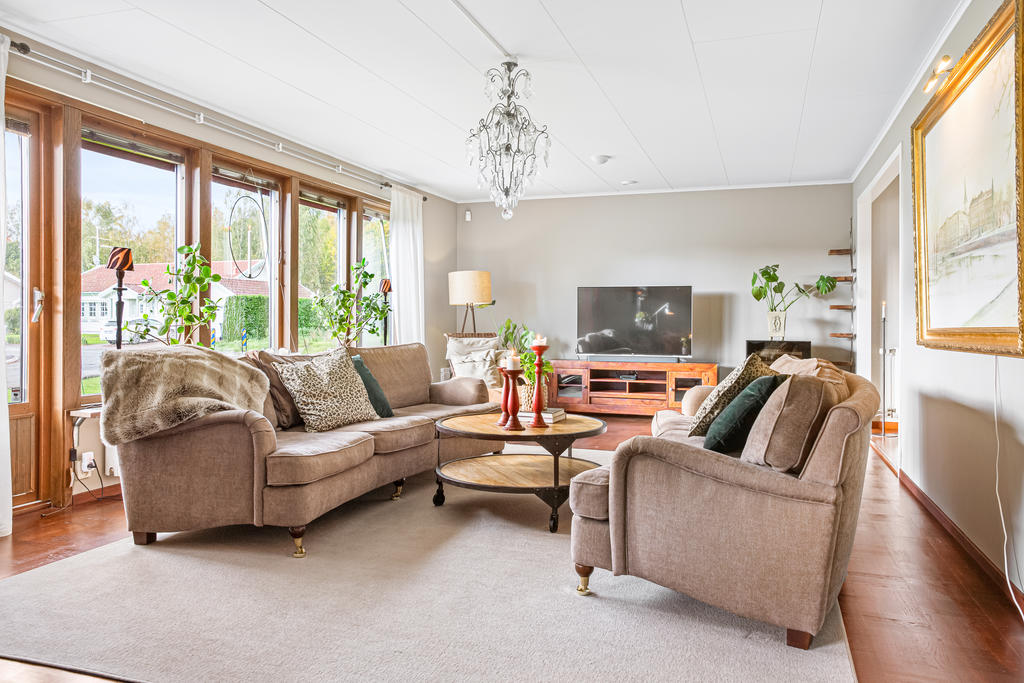 Stort och ljust vardagsrum