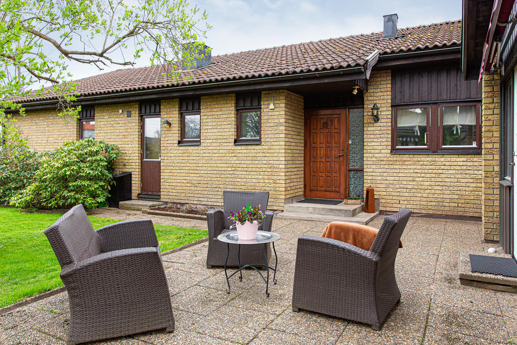 Uteplats till lägenheten