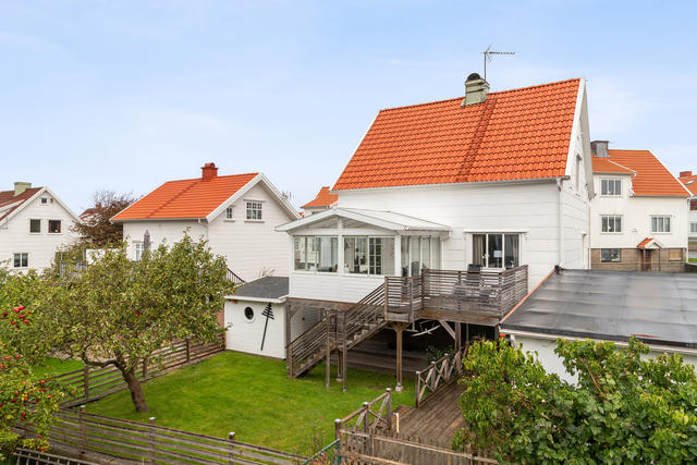 Parkgatan 18 med en baksida i klockrent söderläge