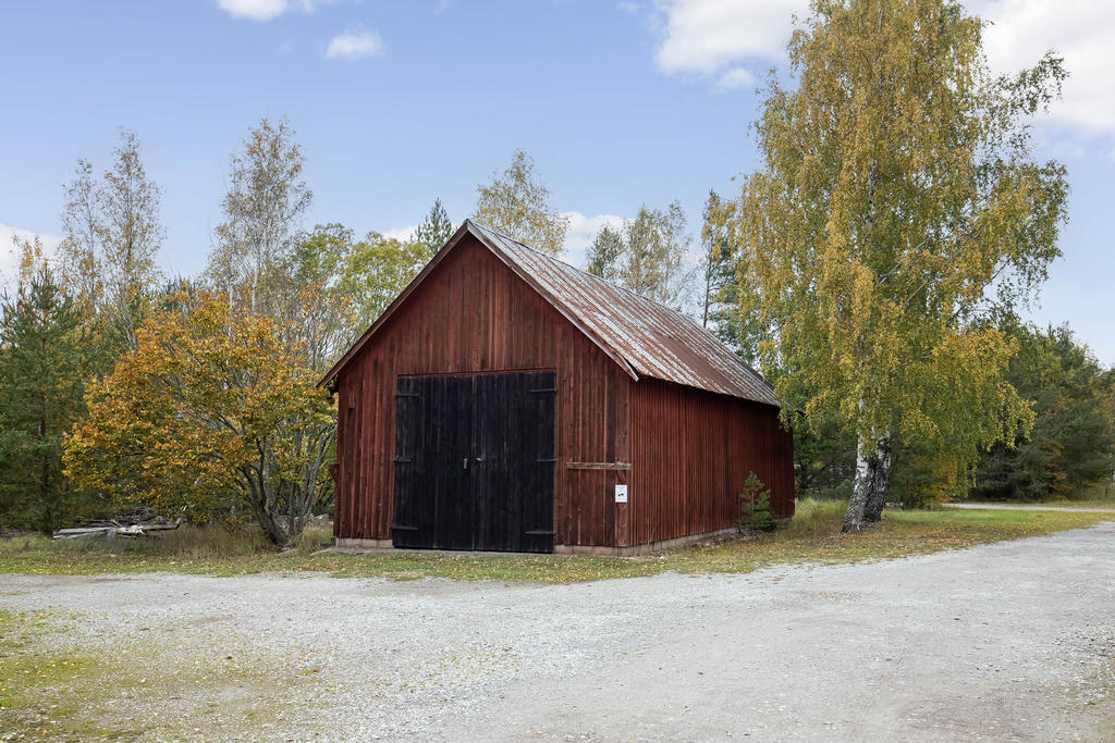 Ett av flera lagerbyggnader