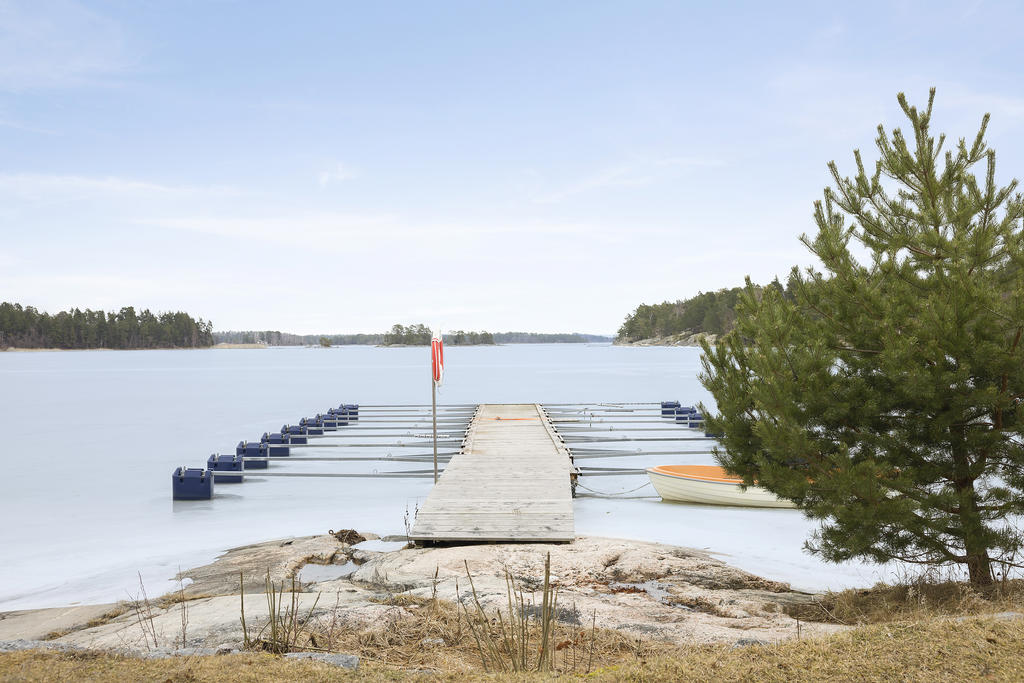 Vackra omgivningar i närområdet (båtplats ingår inte)