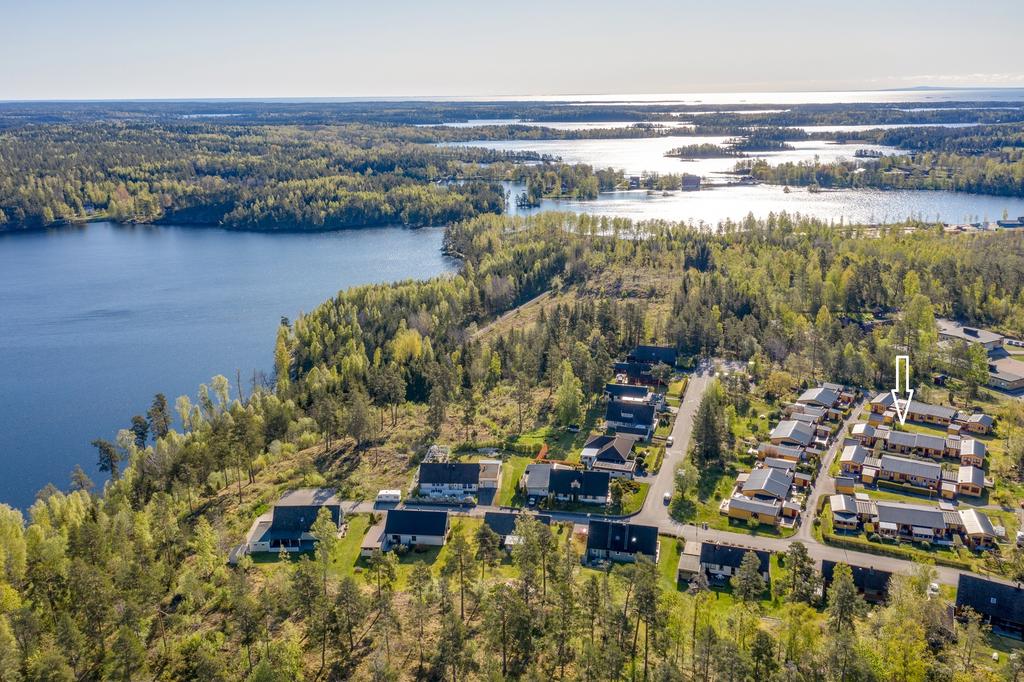 Här bor man med ett sjönäraläge! 