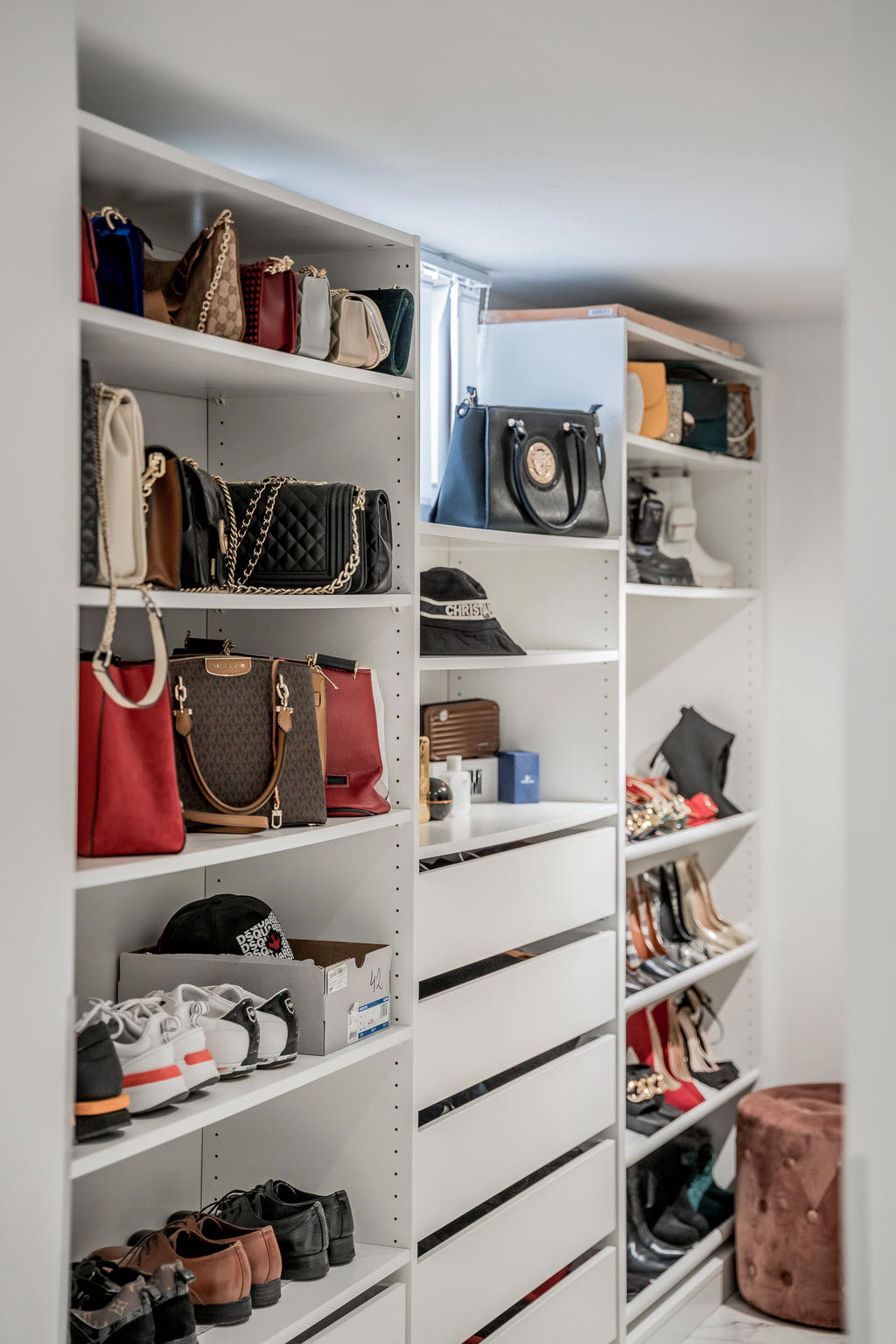 Walk in closet