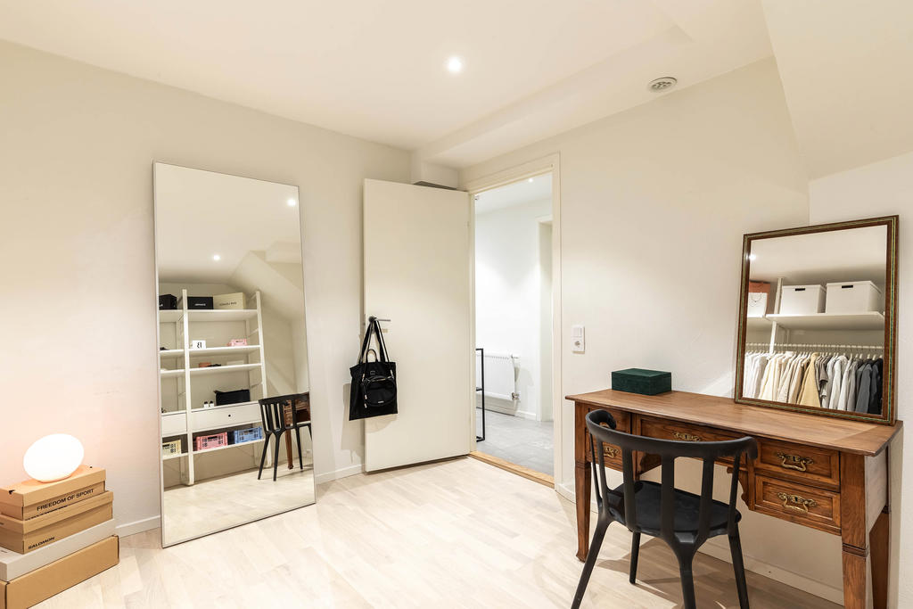 Dressing room 