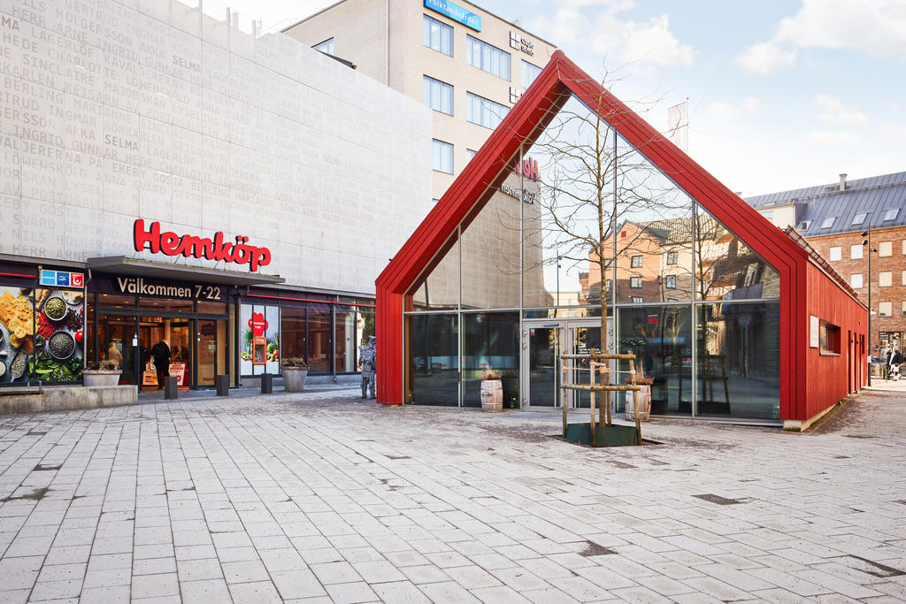 Områdesbild Selma Lagerlöfs Torg