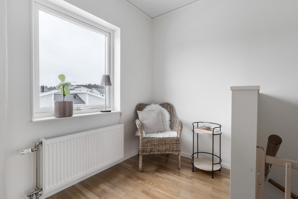 Läshörna (övervåning)