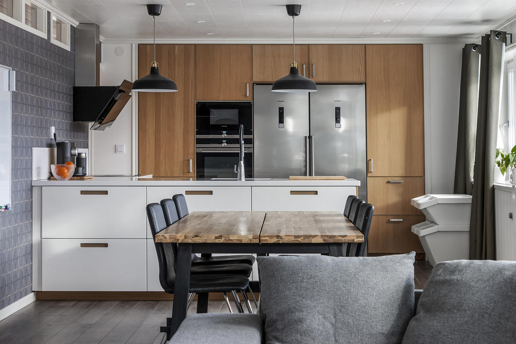 Kök med intiliggande matplats