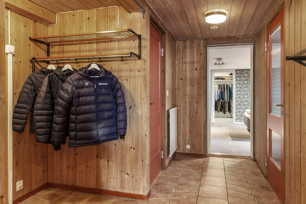 Hall med avhängningsmöjligheter