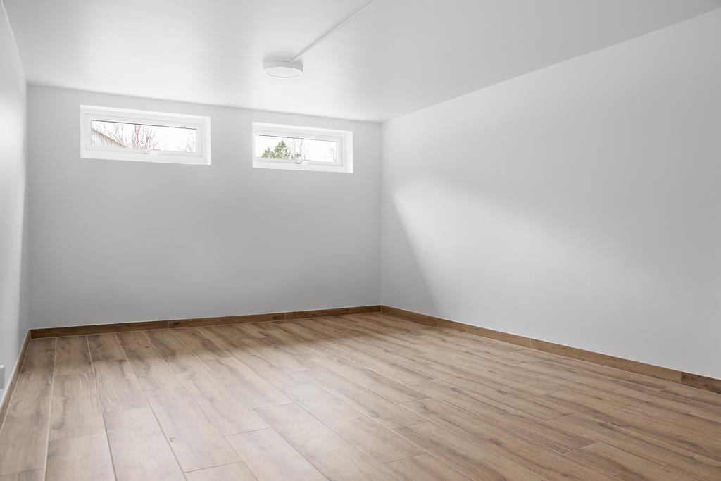 Större rum som kan anpassas efter just era behov. Vad sägs om lekrum, sovrum eller hemmakontor?