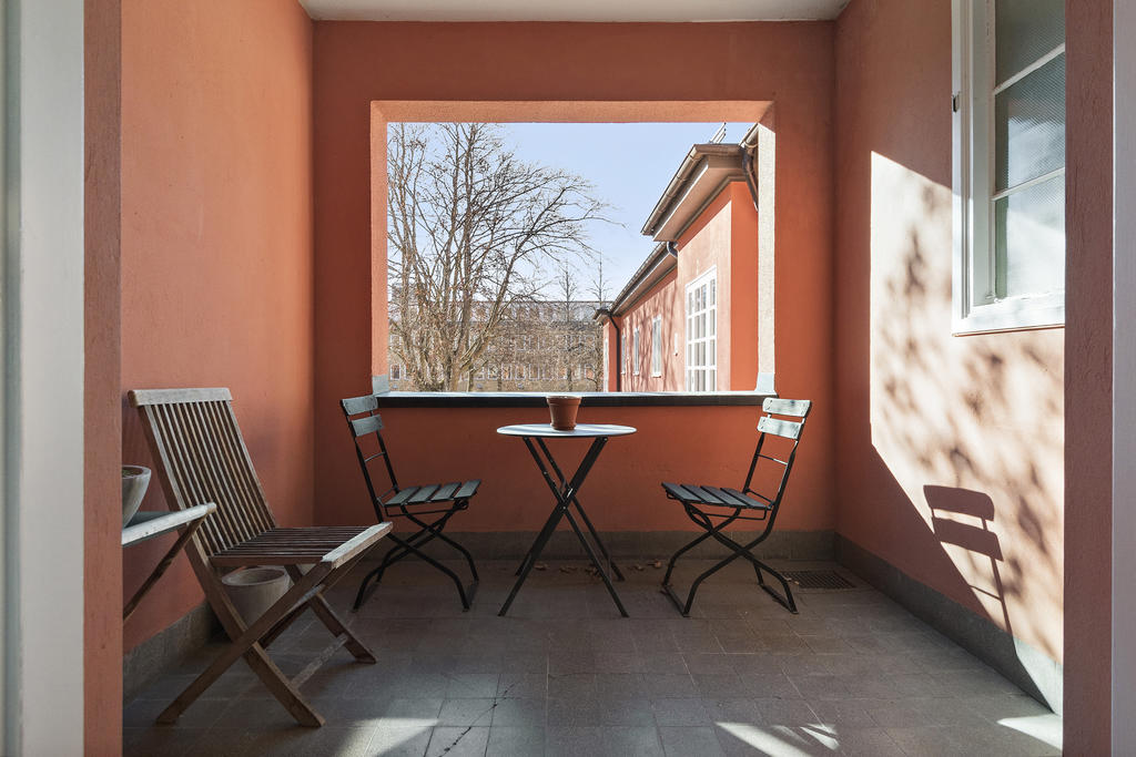Trevlig uteplats för boende i föreningen