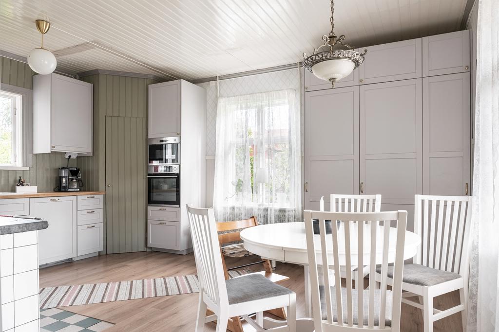 Boningshuset - Kök med matplats