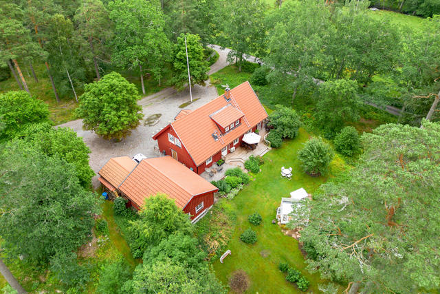 Varmt välkommen till Rasbokils-Årby 231!