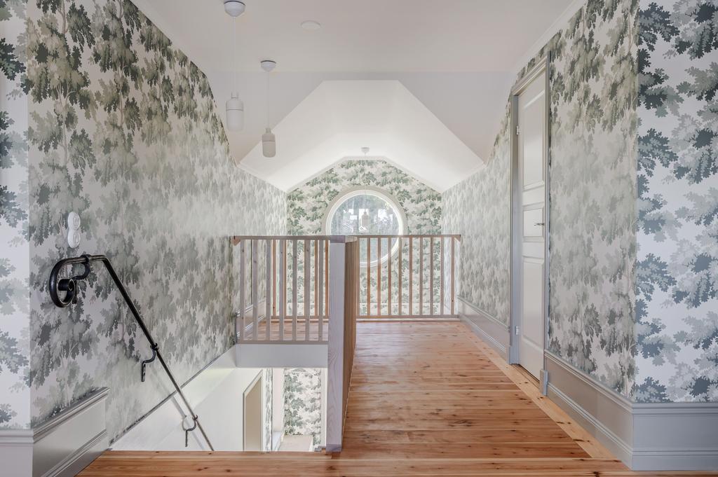 Hall övervåning