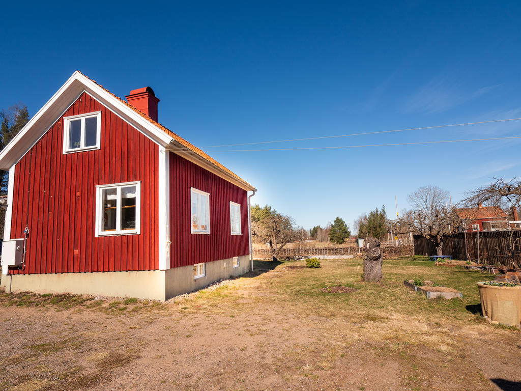 Baksidan/trädgården