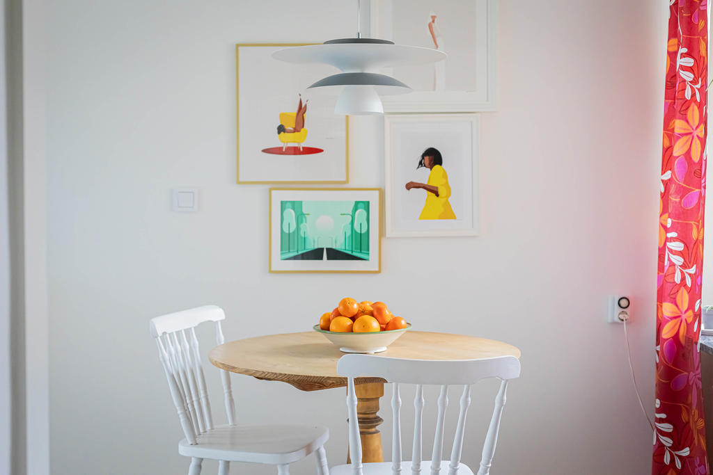 Kök ger plats för matbord om 4-8 stolar