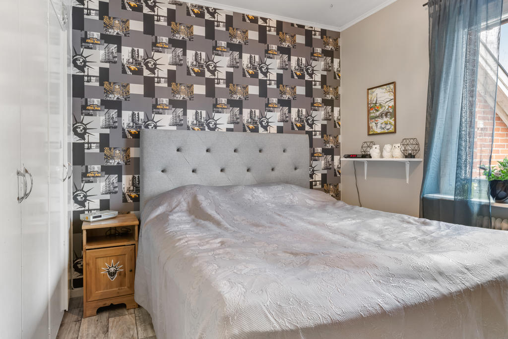 Sovrum med garderober