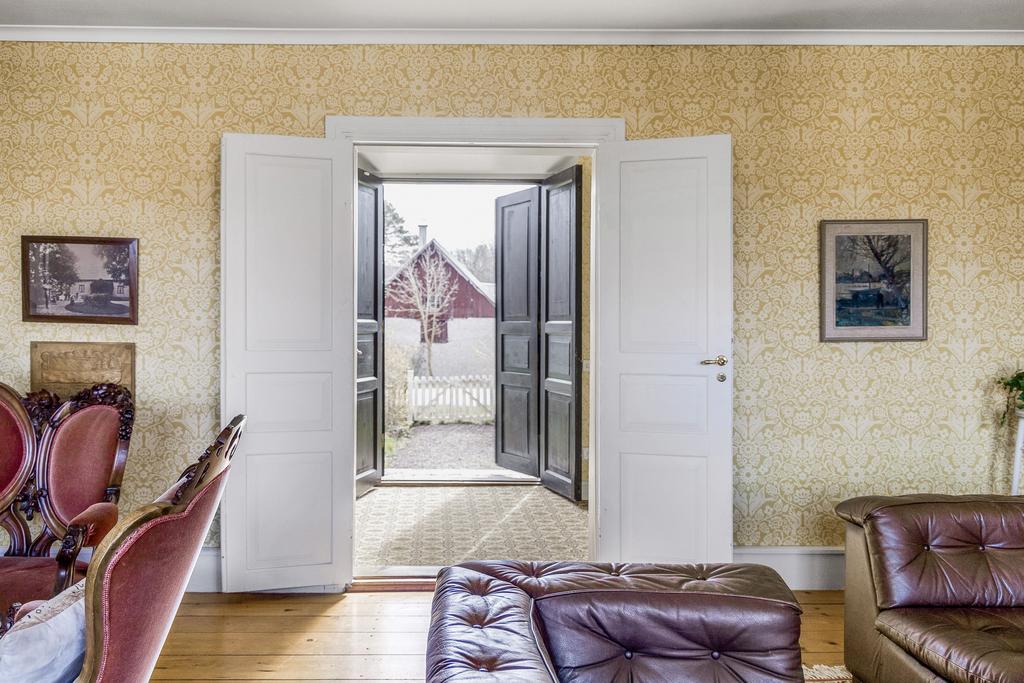 Sal mot entré