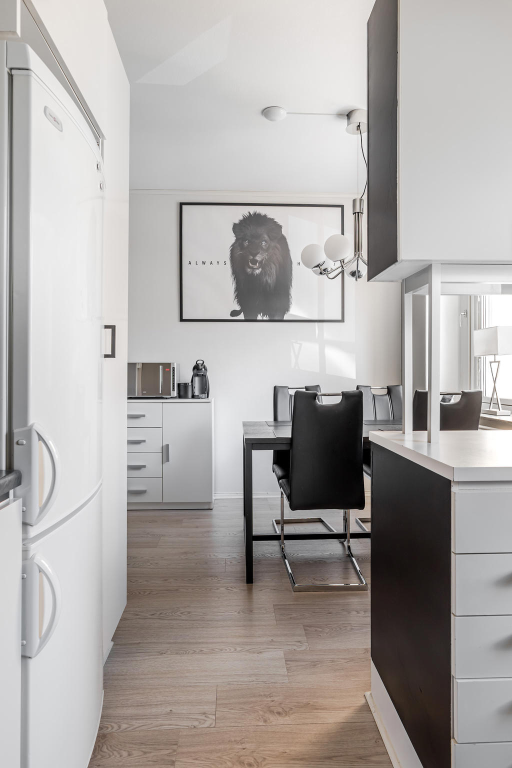 Kök med matplats
