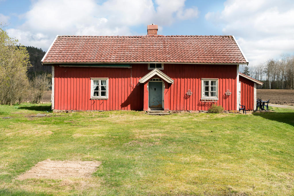 Ett torp lantligt beläget med fin gårdsmiljö 