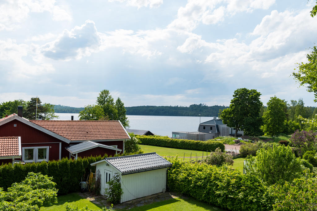Utsikt från balkong sovrum övre plan