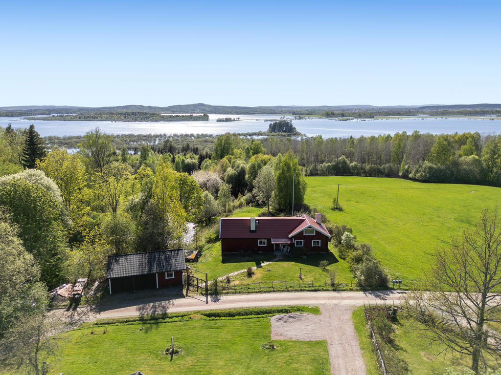 Vy över fastigheten