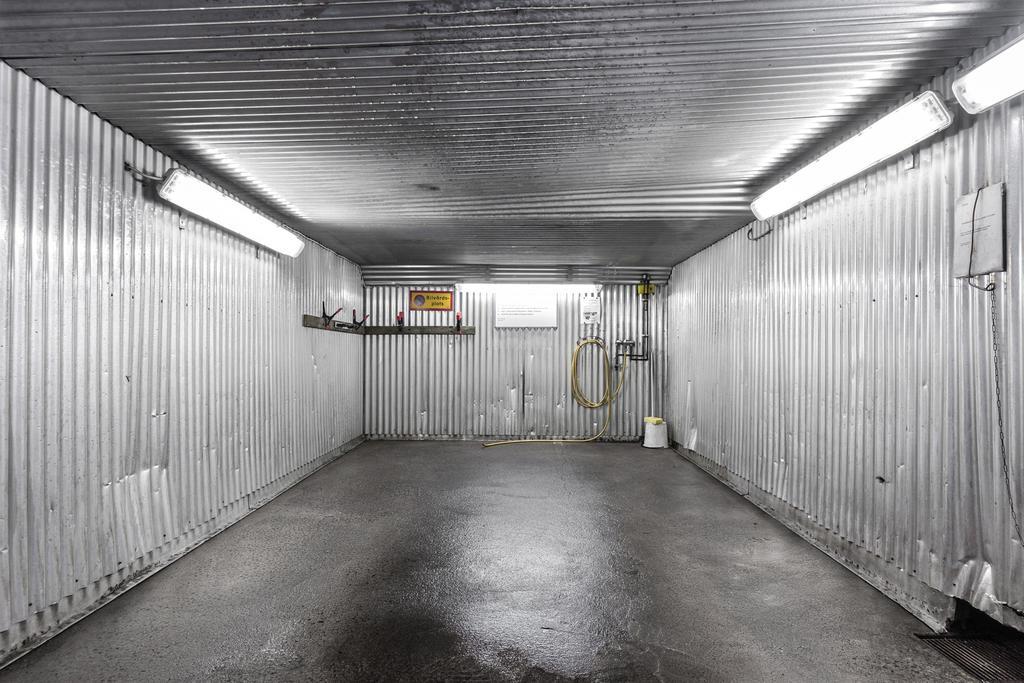 Gemensam biltvättplats