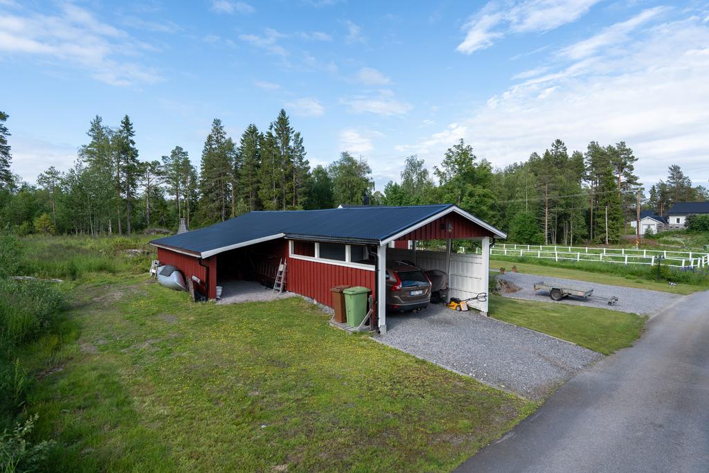 Carport o garage