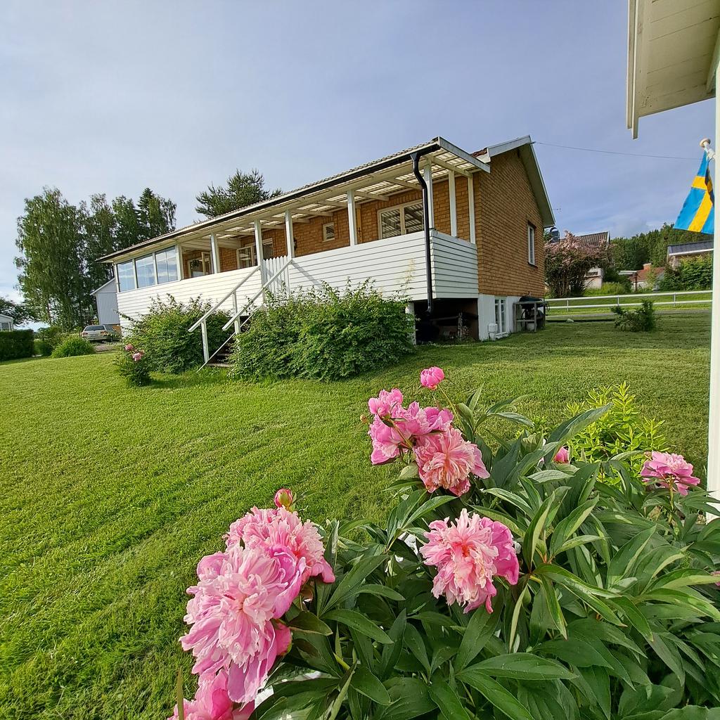 Välkommen till Furustigen 4 i Dals Långed!