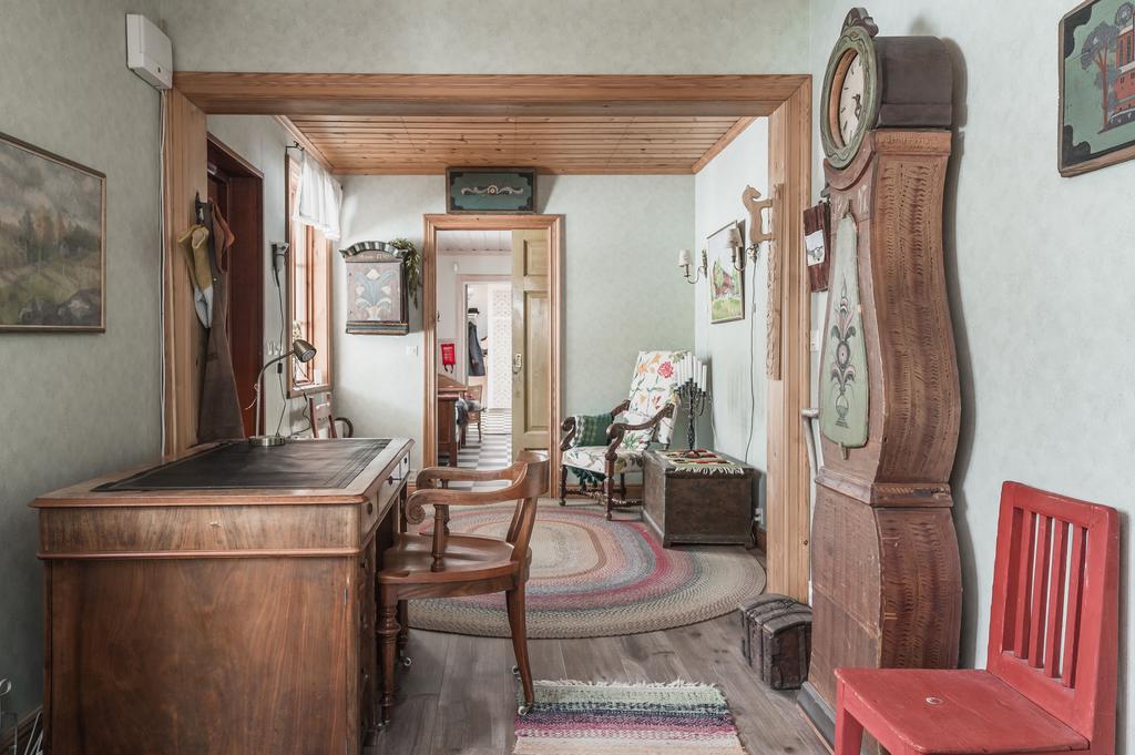 Hall