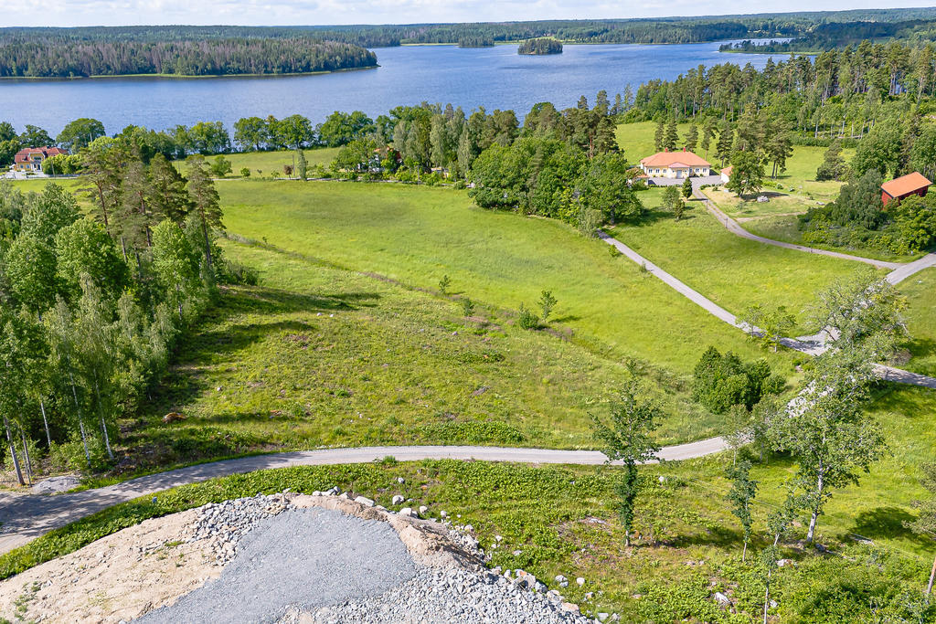 Böljande landskap nedanför