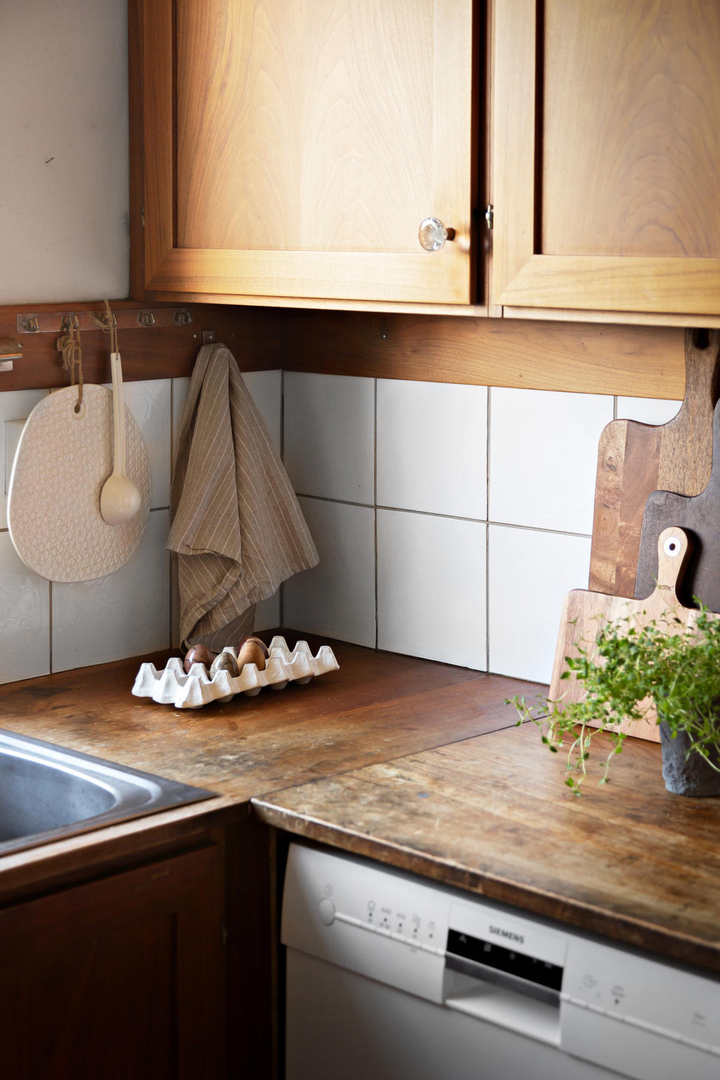 Arbetsbänkar i trä