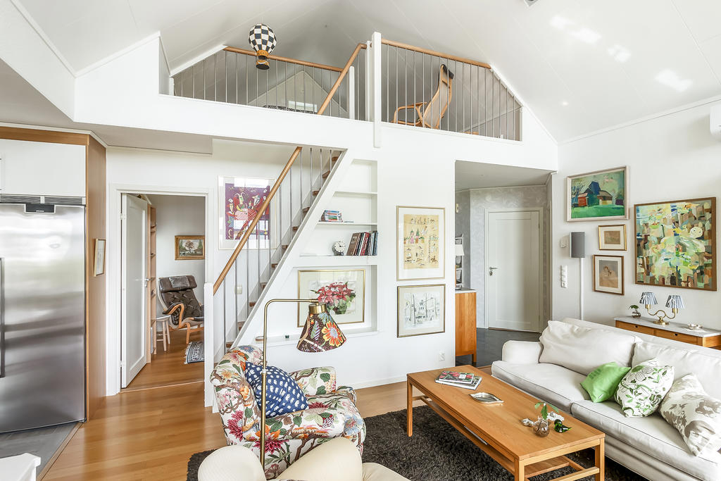 Trappa upp till loft 